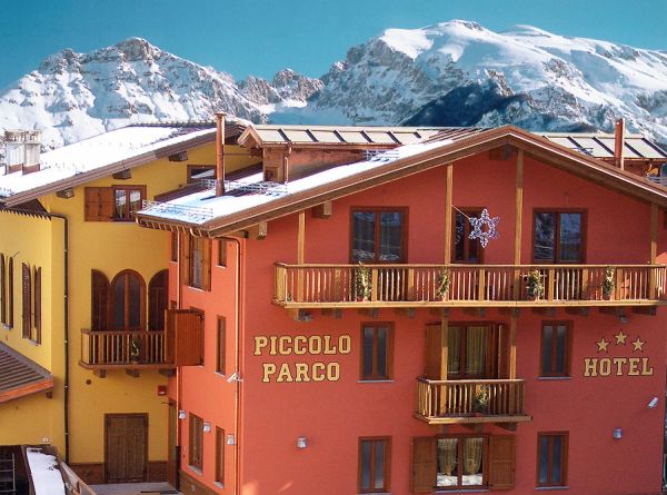 Image caption test and example